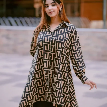 Alisha Shirt – The Perfect Mix of Fashion and Fit black block