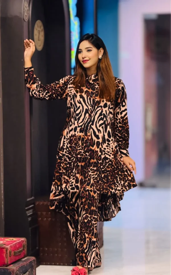 Zayrah Signature Wear – 2 Piece Premium (Tiger print) - Image 2