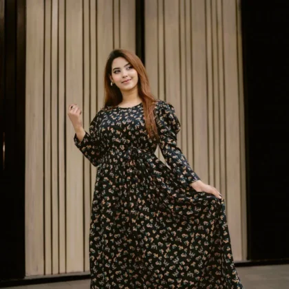 The Perfect Blend of Fashion & Comfort – Pocket Pori Gown